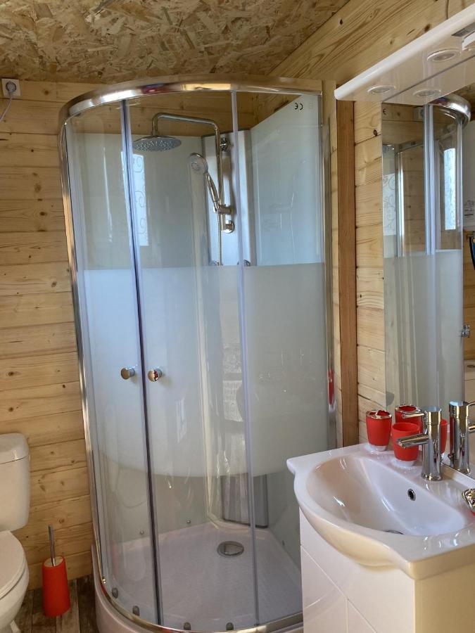 Charmant Chalet pour 2 personnes SPA privé Massillargues-Attuech Extérieur photo